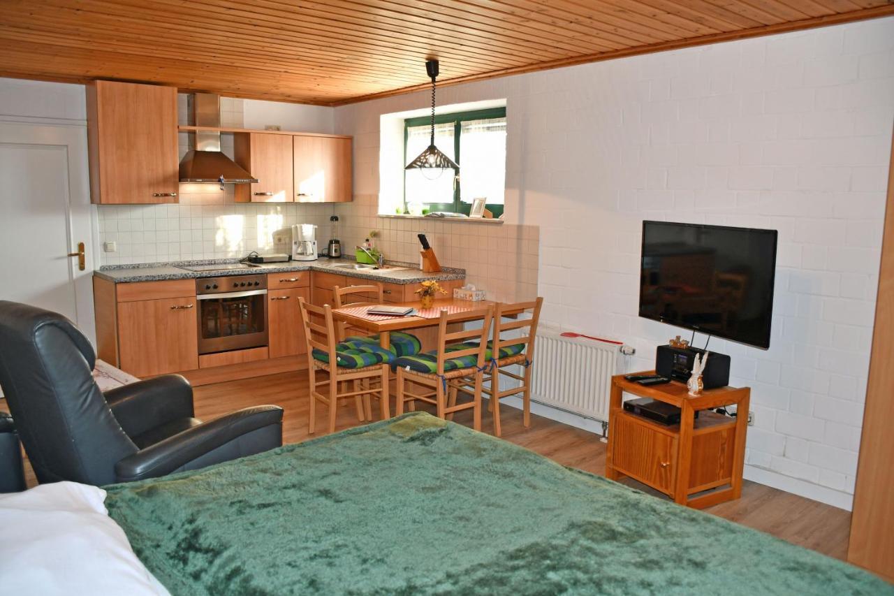 Ferienwohnung Zudar Auf Ruegen מראה חיצוני תמונה